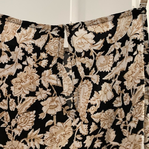 NWT Old Navy navy & gold tank - Picture 3 of 4